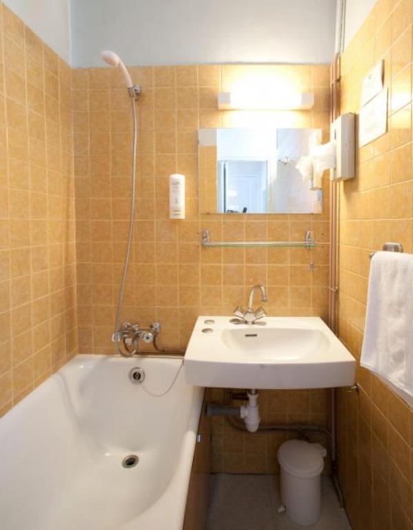 The Old Hotel Ravel Centre クレルモン・フェラン エクステリア 写真