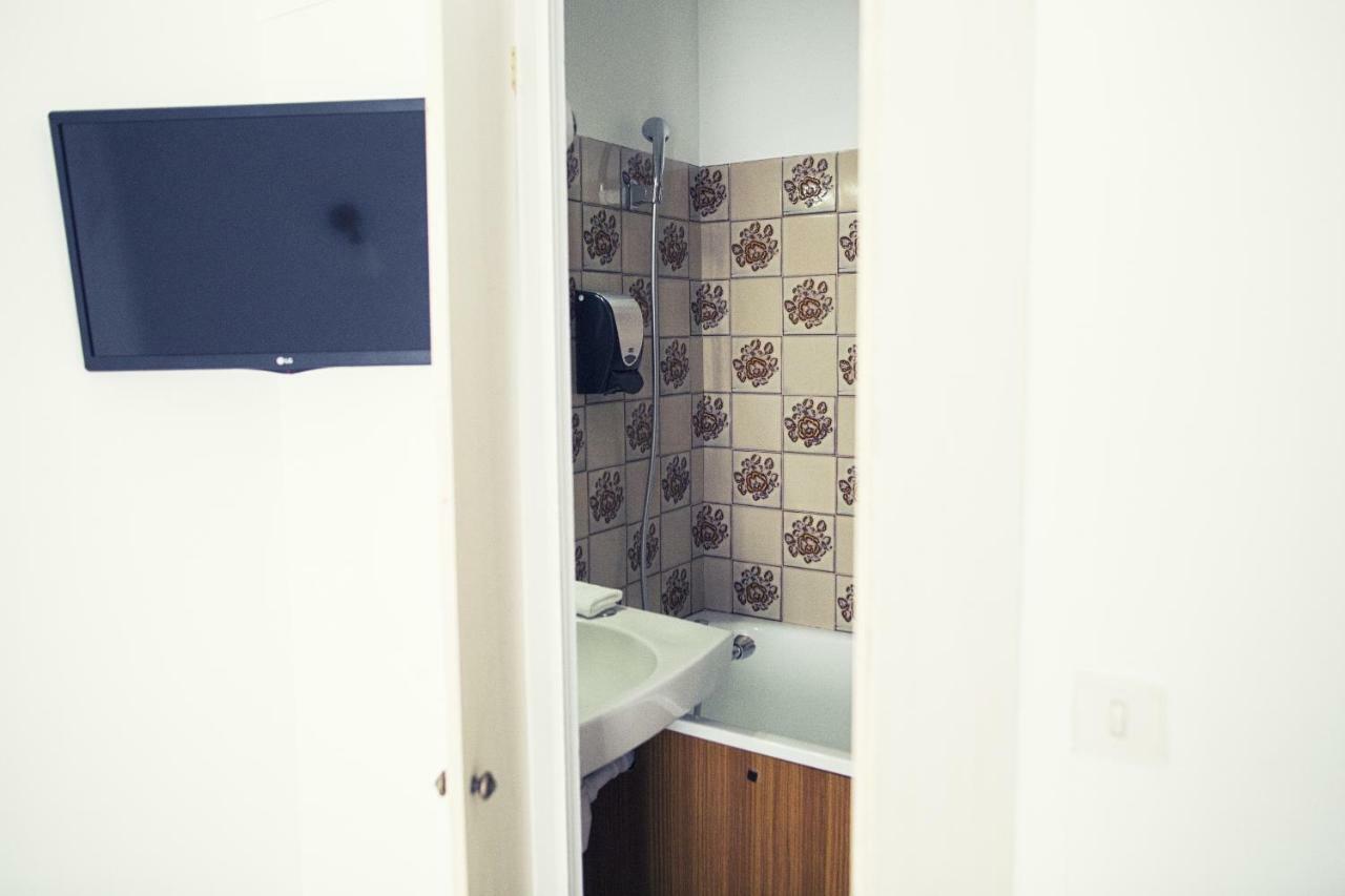 The Old Hotel Ravel Centre クレルモン・フェラン エクステリア 写真